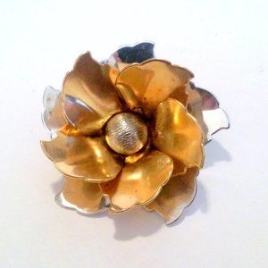 Vintage Gold And Silver Tone Flower Brooch/Pendant